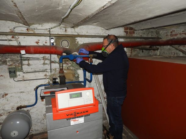 Prélèvement échantillon amiante